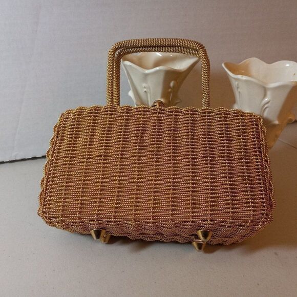 Vintage Woven/Twisted Gold Tone Wire bag Cottagecore Granny chic Special Event - Picture 2 of 8